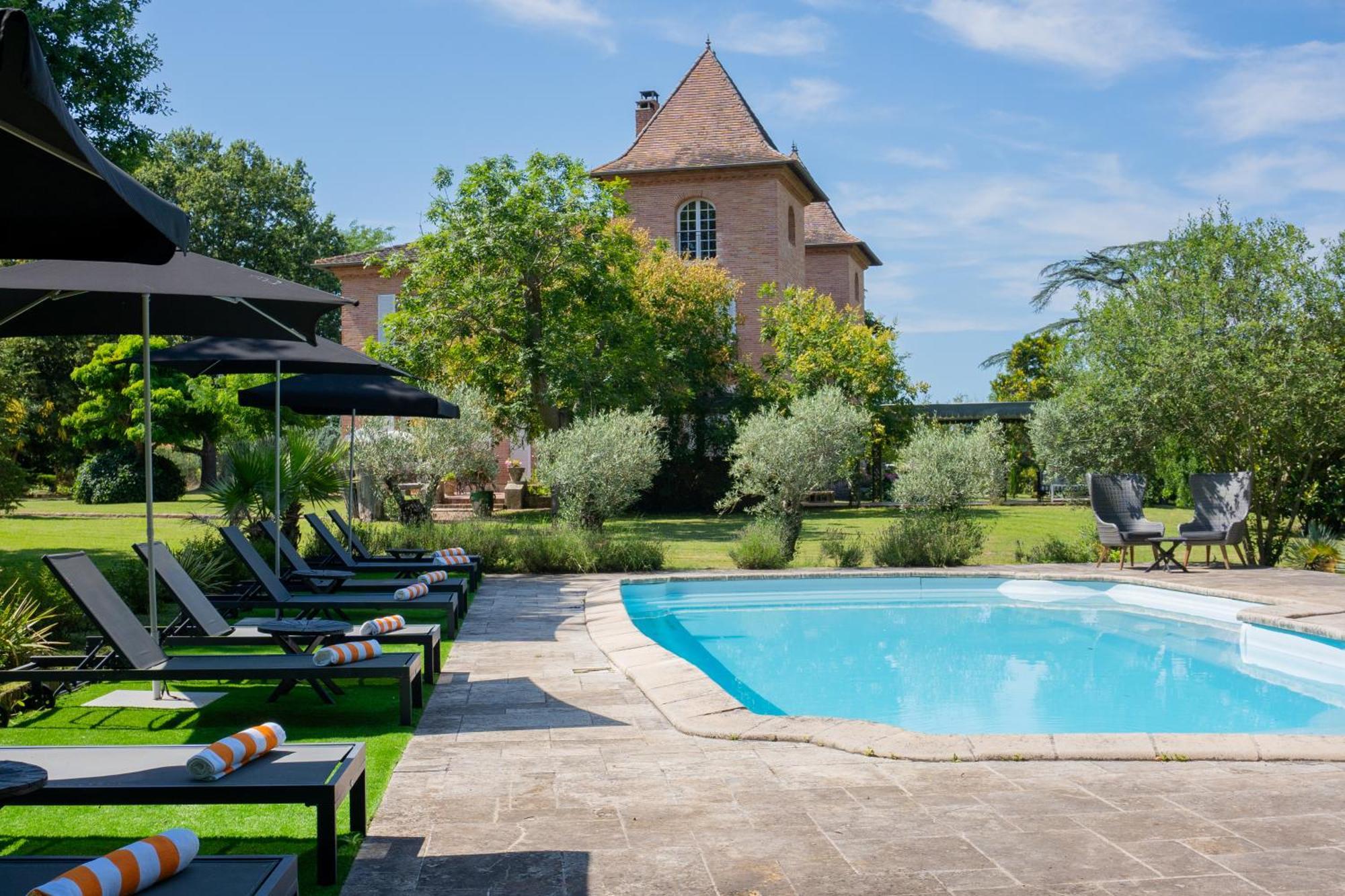 Castel Bois Marie, Maison D'Hotes Montauban Ngoại thất bức ảnh The swimming pool at Château de Chaumont