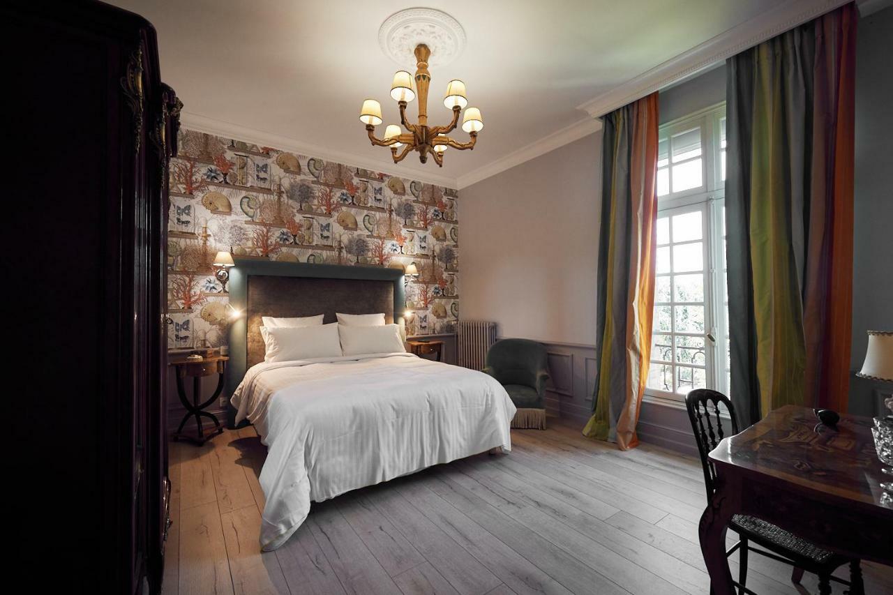 Castel Bois Marie, Maison D'Hotes Montauban Ngoại thất bức ảnh A room at the hotel
